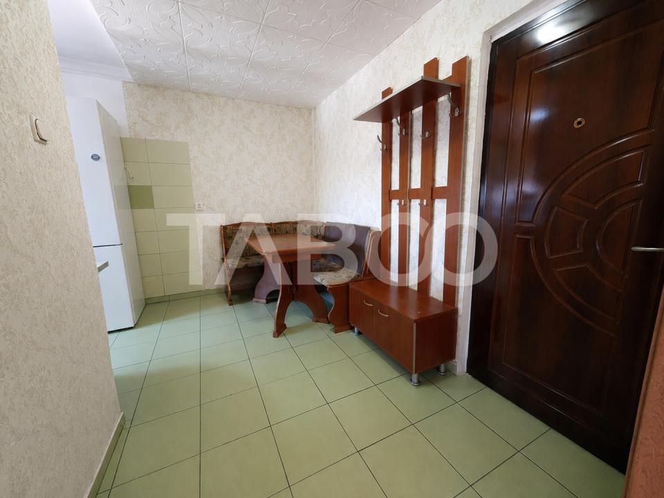 Apartament de vanzare cu 2 camere balcon  pivnita Vasile Aaron – fotografia 9 din 17