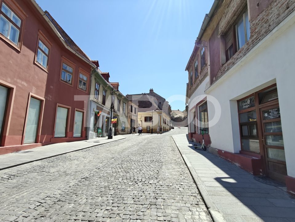 Apartament cu 2 camere si pivnita in Centrul Istoric Sibiu – fotografia 10 din 10