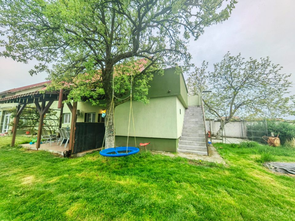 Casa Inedita , 300 mp utili, P+M,  5 bai, 6 dormitoare , 1975 mp teren,  Sacalaz – fotografia 54 din 91