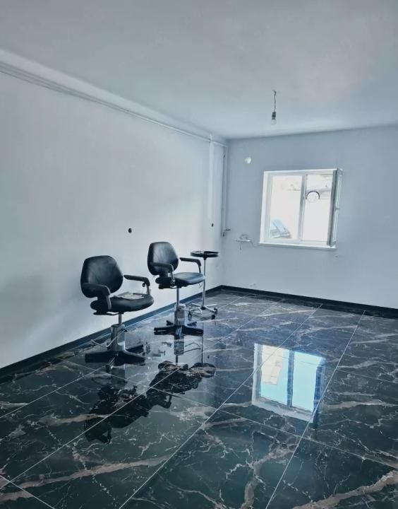 Apartament   sau spațiu comercial  41 mp Florești strada Stejarului – fotografia 1 din 8