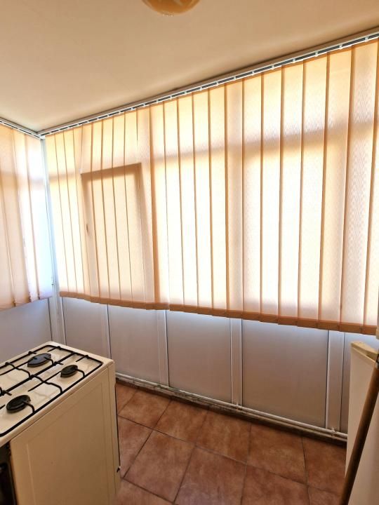 Apartament 3 camere de vânzare –Etaj 2, Micro 12 – fotografia 9 din 11