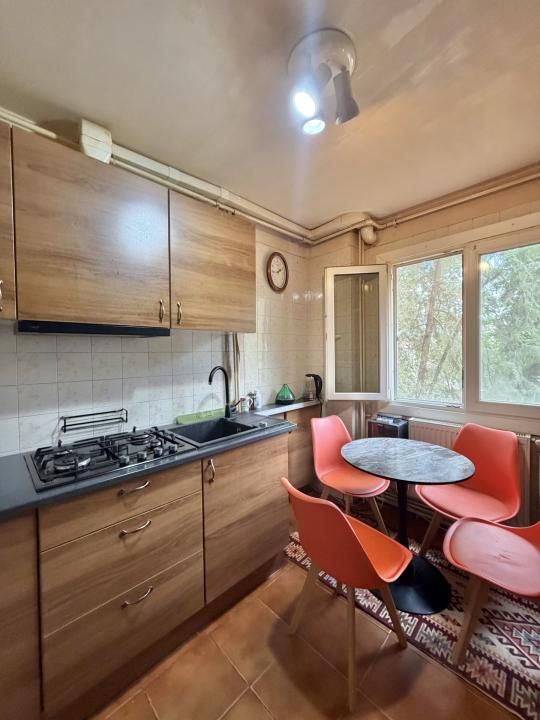 Apartament 3 camere, etaj 1, mobilat, zona Olimpia-Stadion – fotografia 10 din 16