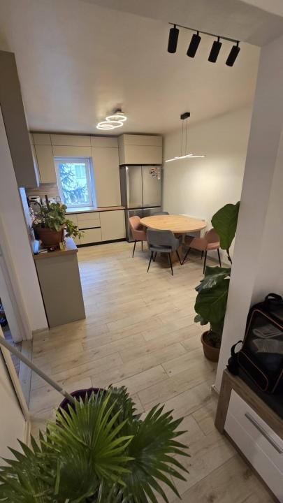 Apartament 3 camere în Piața Zorilor, Cluj – fotografia 1 din 11