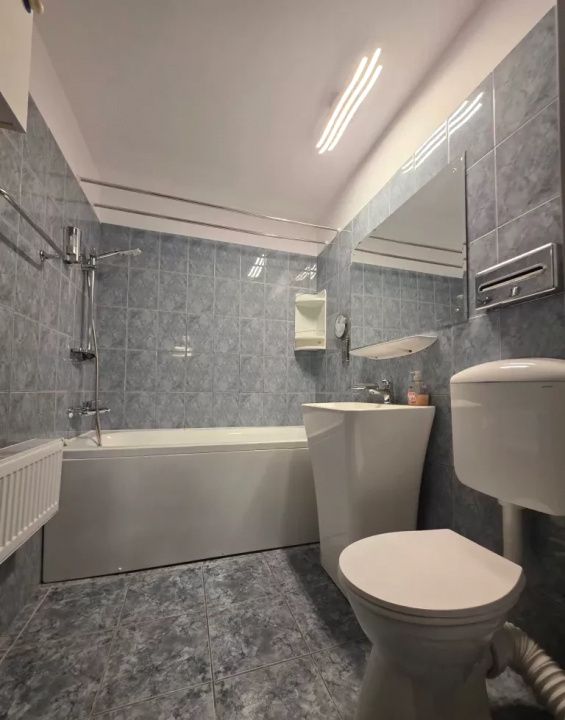 Drumul Sarii/ 3 camere/ decomandat/ 2 bai/ centrala/ parcare/ prima inchiriere – fotografia 12 din 14
