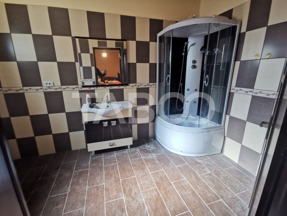 Casa individuala cu 5 camere in localitatea Miercurea Sibiului – fotografia 6 din 10