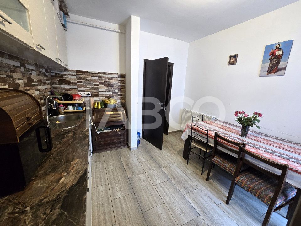 Apartament decomandat 4 camere 2 bai balcon parcare COMISION 0 – fotografia 18 din 19