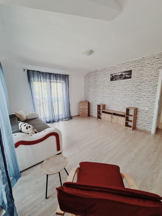 Apartament 2 camere , Floresti, zona Eroilor – fotografia 2 din 17
