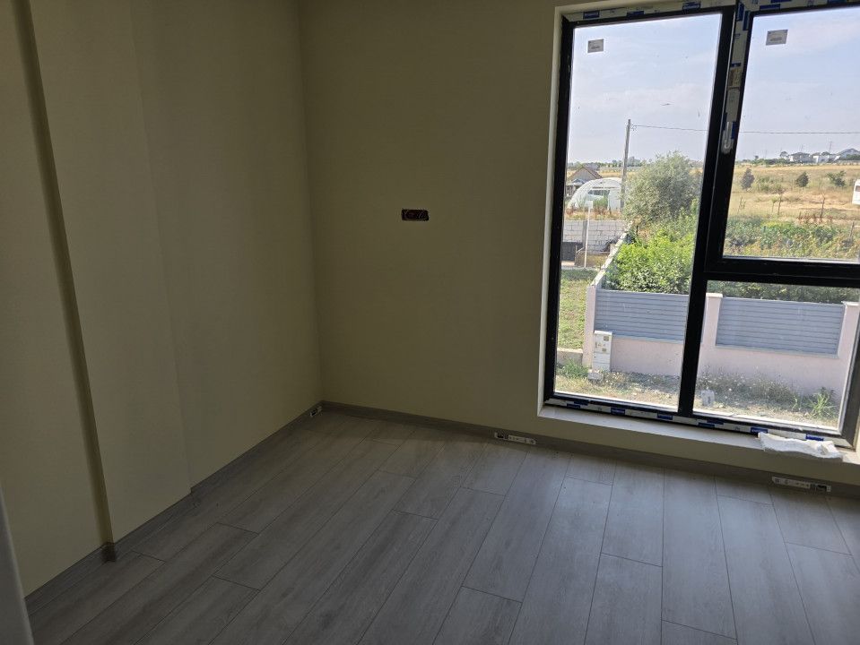Vila de vanzare Lazu – fotografia 14 din 14