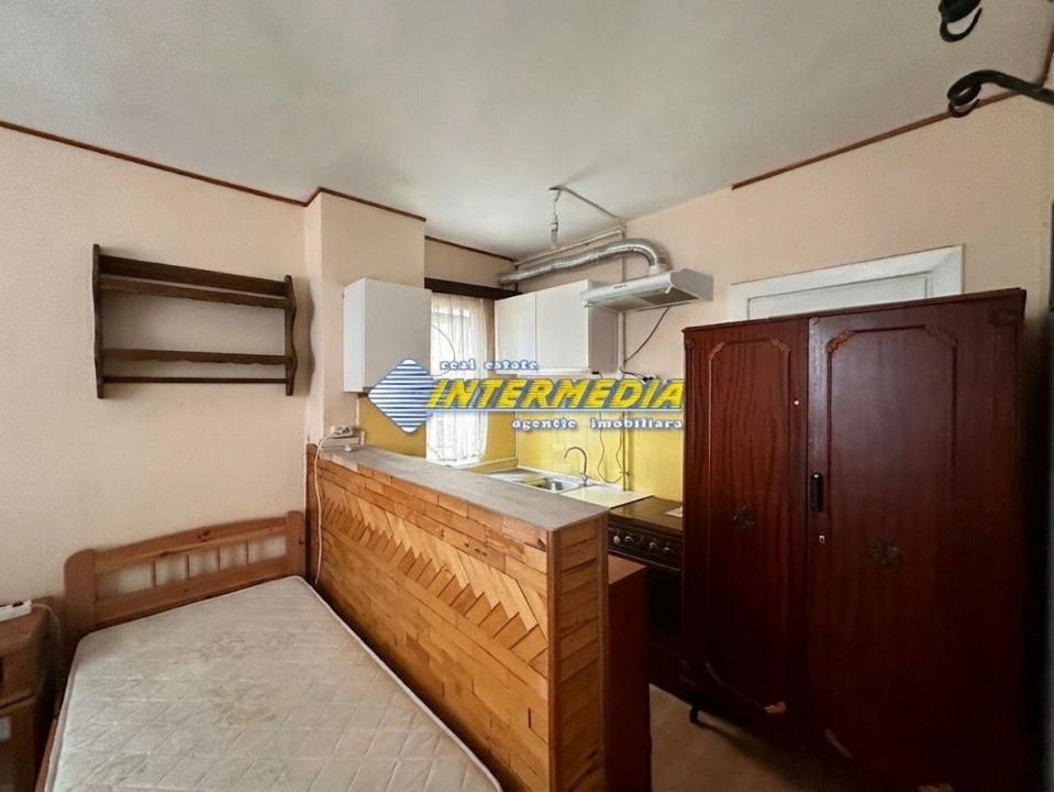 Inchiriere Casa Mobilata 6 Camere CETATE pretabila pentru muncitori – fotografia 9 din 14