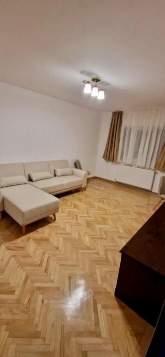 Prima Închiriere | 3 Camere & Loc de Parcare | Eremia Grigorescu – fotografia 1 din 13