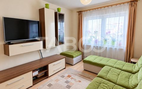 Apartament cu 4 camere renovat in Plopilor etaj intermediar