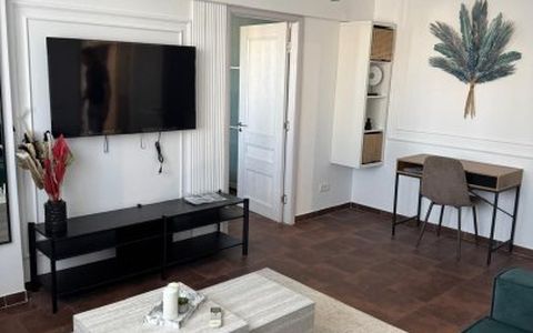 2 Camere de inchiriat | Unirii | Parcare | Metrou |