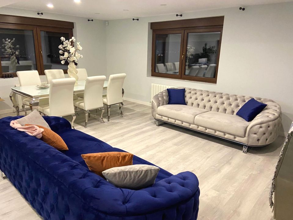 Casa de Lux cu 5 camere pe colina 1000 mp – CETATE SKIT Panorama spectaculoasă – fotografia 2 din 26