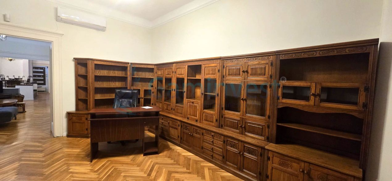 Apartament ultracentral cu 4 camere de inchiriat,Oradea,Bihor – fotografia 14 din 23