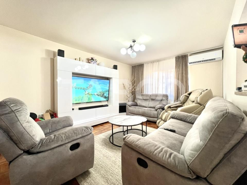 Apartament cu 3 camere in Marasti 100 mp 2 bai bloc izolat zona Farmec – fotografia 1 din 11