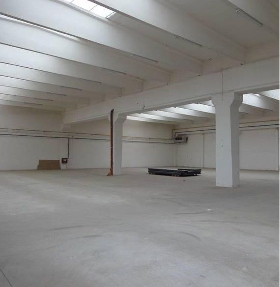 HALA DE INCHIRIAT CLUJANA | 432 MP + BIROURI APROX. 100 MP | ACCES TIR – fotografia 1 din 5