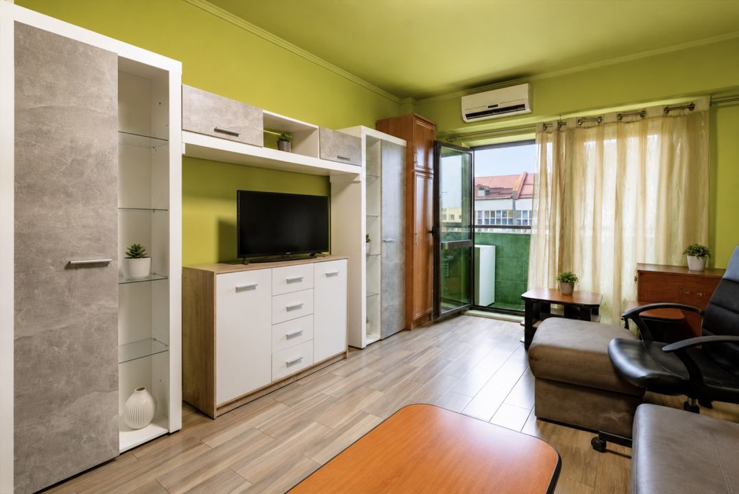 TINERETULUI - METROU, 4 CAMERE 86 MP, PANORAMA! – fotografia 9 din 17