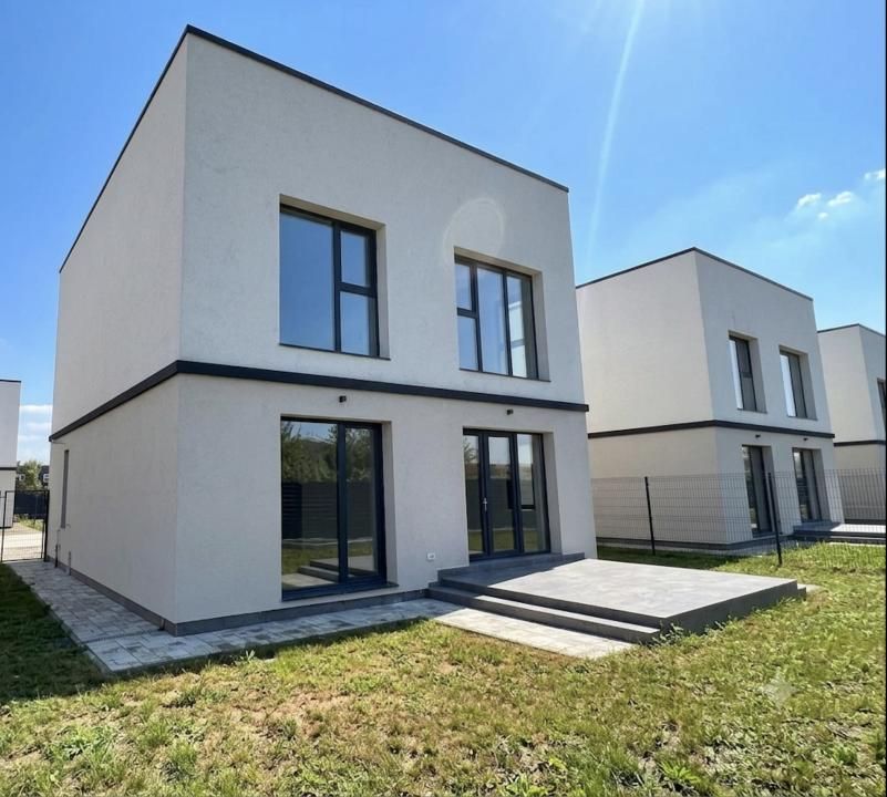 Single –  5 camere Pipera-Tunari – Pompa de caldura&Panouri  – Gata de mutare! – fotografia 3 din 15