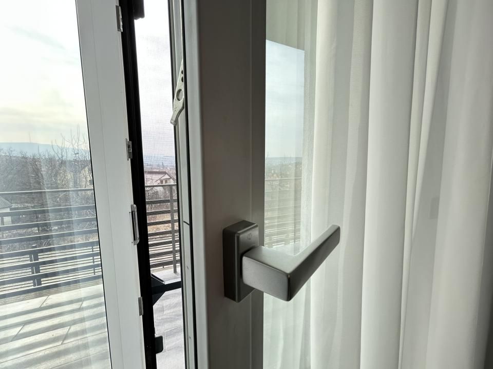Casă individuală, 5 camere, 3 băi, mobilată complet — Bucium, Iași – fotografia 16 din 17