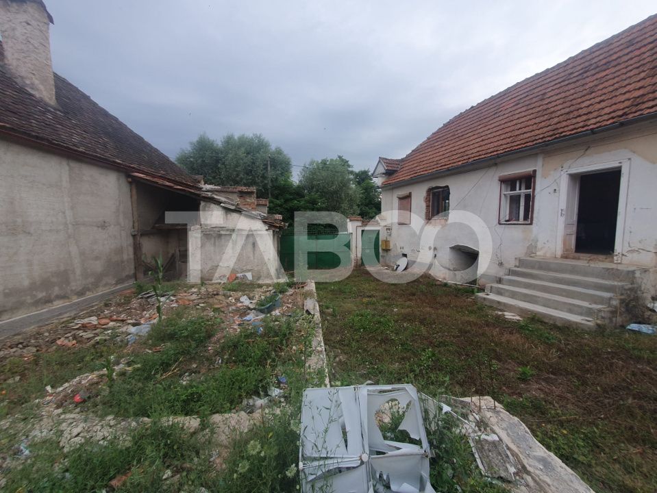 Casa de vanzare in Grid 87 mp utili + anexe beci si sura – fotografia 1 din 5