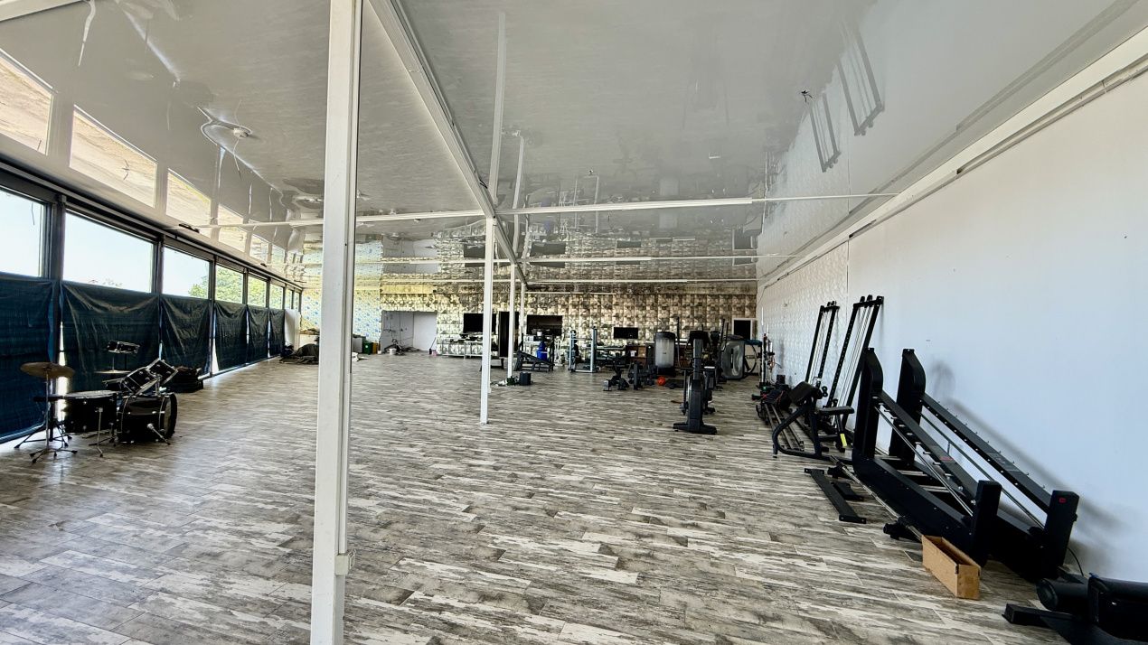 Spatiu comercial 435 mp stradal cu vitrina 36 m chiar pe DN39 Tuzla Costinesti – fotografia 10 din 16