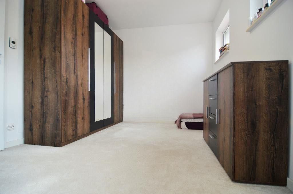 Casa individuala, 4 camere, 155 mp, 200 mp teren liber, 2 parcari, zona Iazului! – fotografia 3 din 8