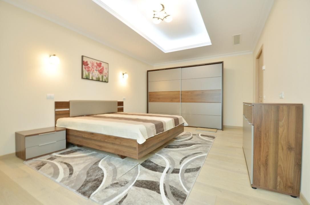 Laguna Residence | 4 camere | Centrala Proprie | Loc Parcare | Vedere Lac | – fotografia 4 din 16