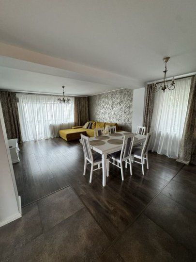 3 Camere de inchiriat | Vacaresti | Parcare | Centrala Proprie – fotografia 1 din 8