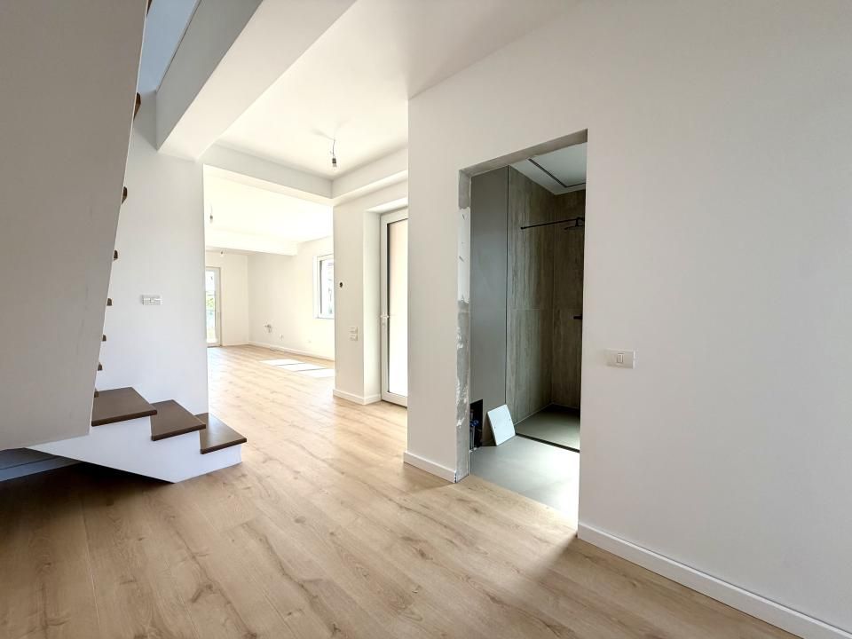 Duplex elegant, 4 camere, 124 mp utili, 350 mp teren - Dumbravita – fotografia 2 din 16