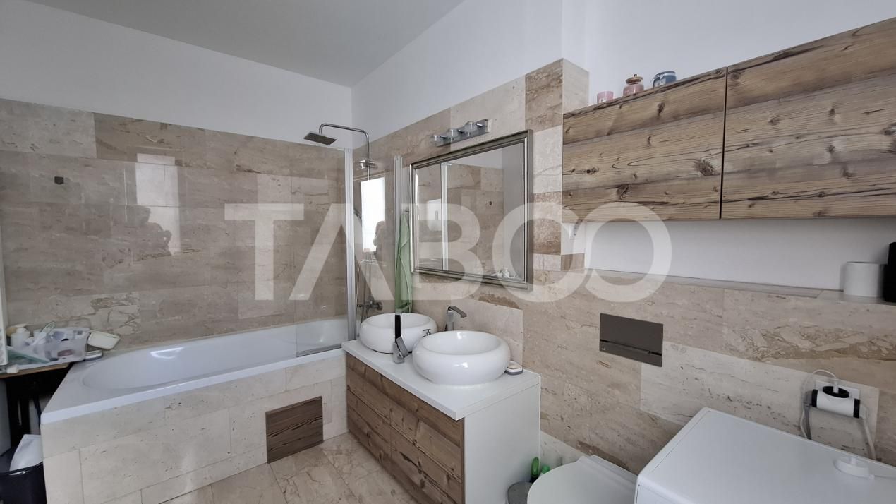 Casa moderna de vanzare tip qvadruplex 3 in 1 in Selimbar Sibiu – fotografia 10 din 26