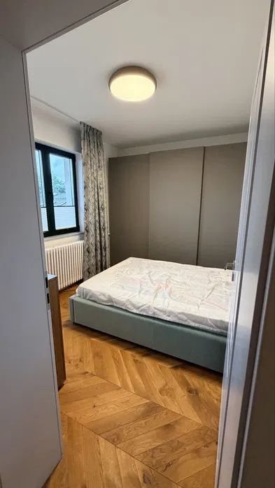 Apartament exclusivist cu 4 camere, 146 mp, central Cluj – fotografia 4 din 8