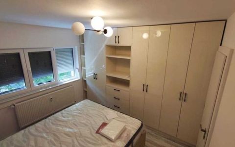 2 Camere de inchiriat | 1 Mai | Metrou |