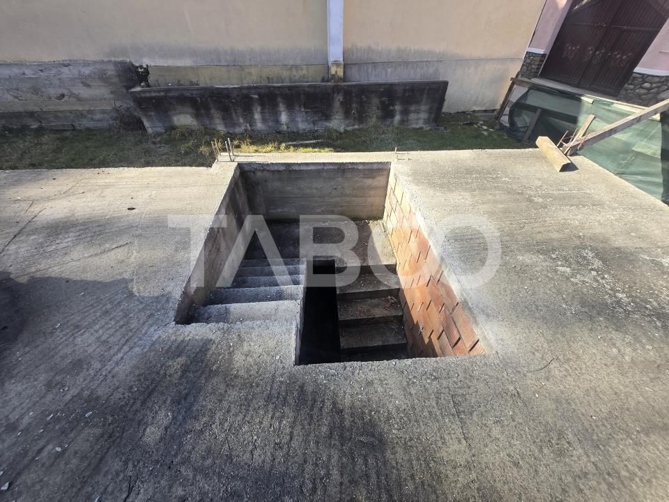 Teren de vanzare intravilan 436mp fundatie si cu proiect casa Rasinari – fotografia 4 din 8