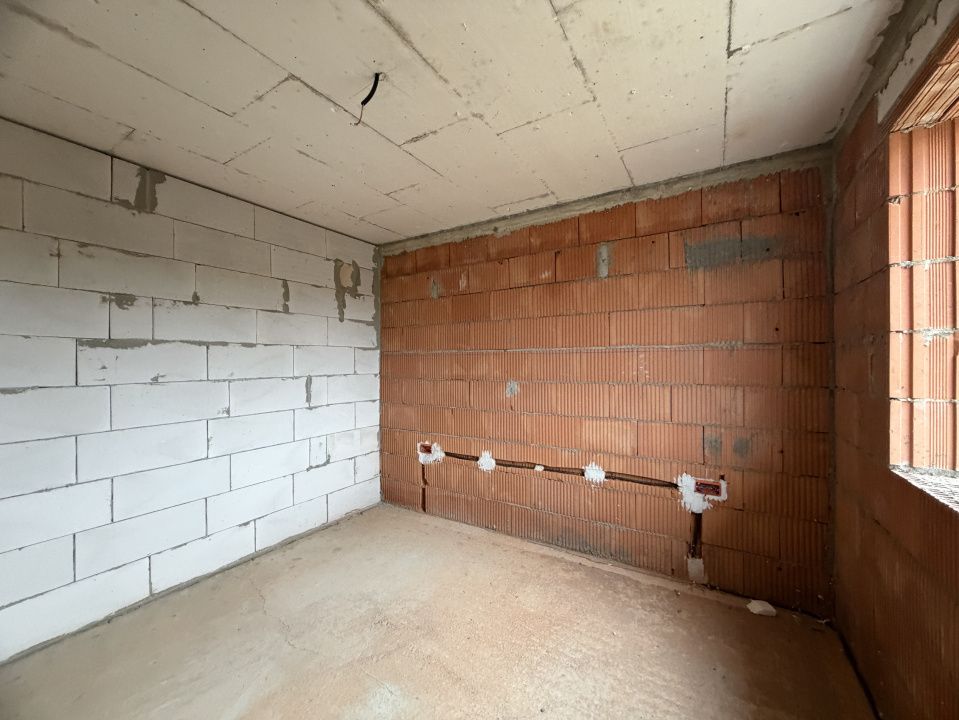 Casa individuala 4 camere, 405mp teren, 120mp utili in Utvin – fotografia 11 din 16