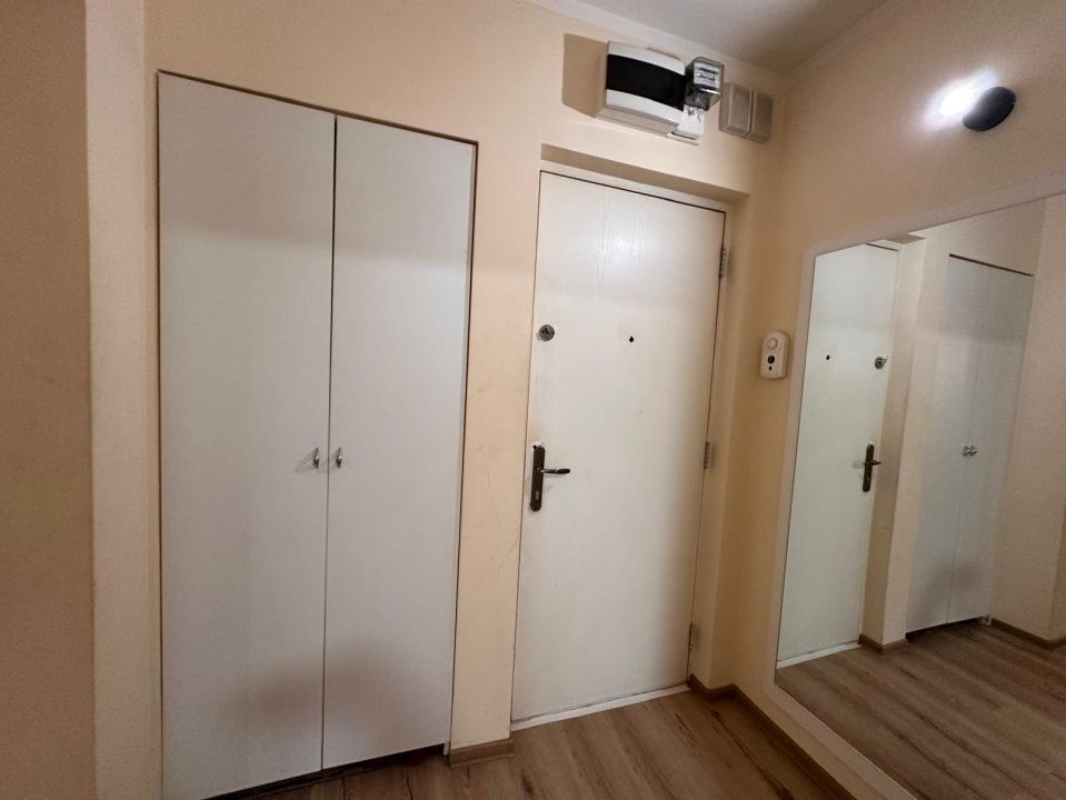 Apartament 2 camere de vânzare in zona Tomis III – City Mall | Renovat – fotografia 8 din 20