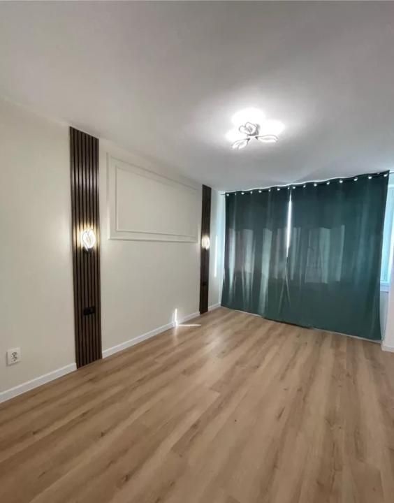 3 camere | Complet renovat | Etaj intermediar | Zona excelenta | Lift | – fotografia 1 din 10