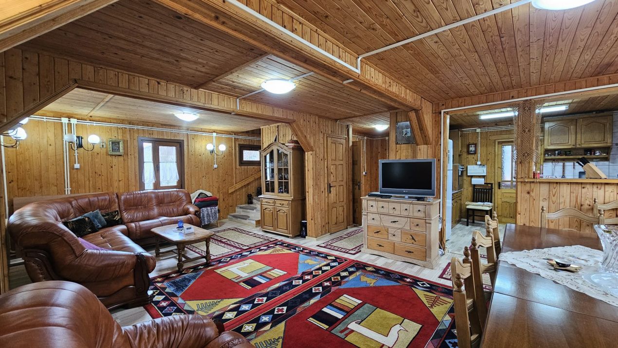 Casa de vanzare in padure | Bucium | Cartier select, restrans – fotografia 13 din 24