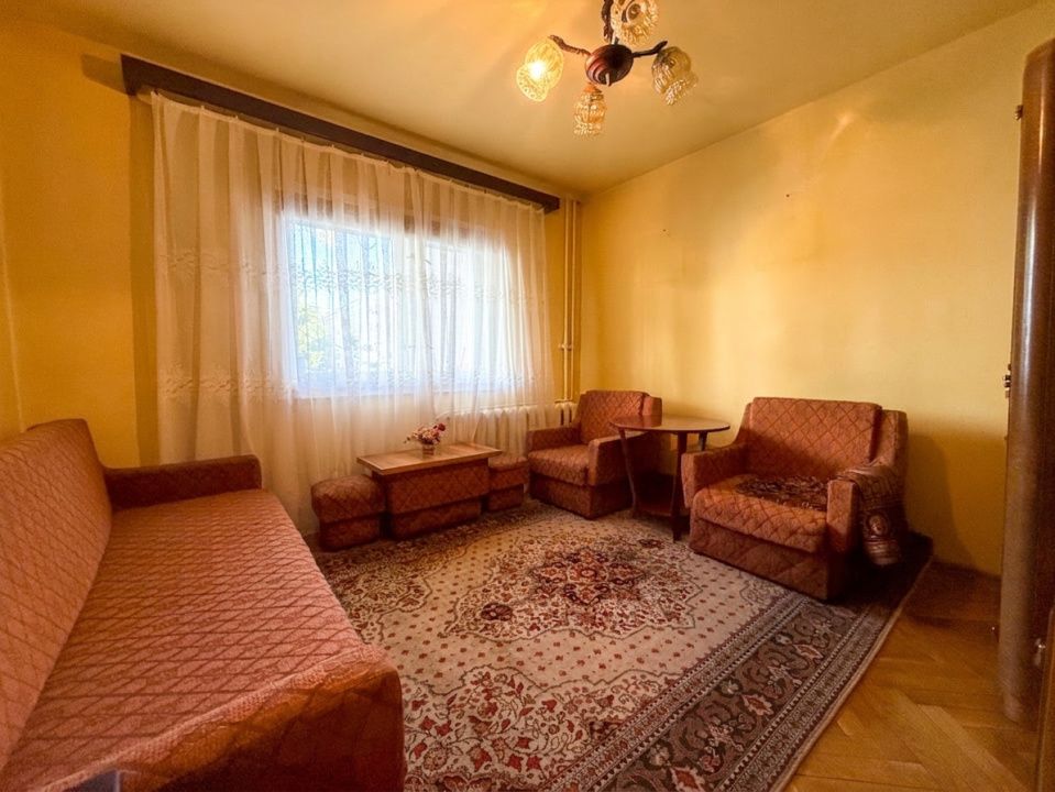 Apartament 2 camere decomandat Titulescu Gheorgheni – fotografia 2 din 17