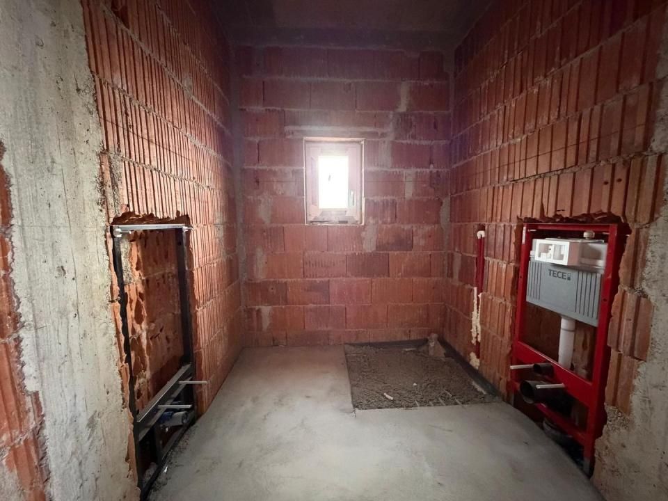 Duplex Individual | 4 camere | Toate utilitatile | Asfalt | Carport | – fotografia 10 din 11