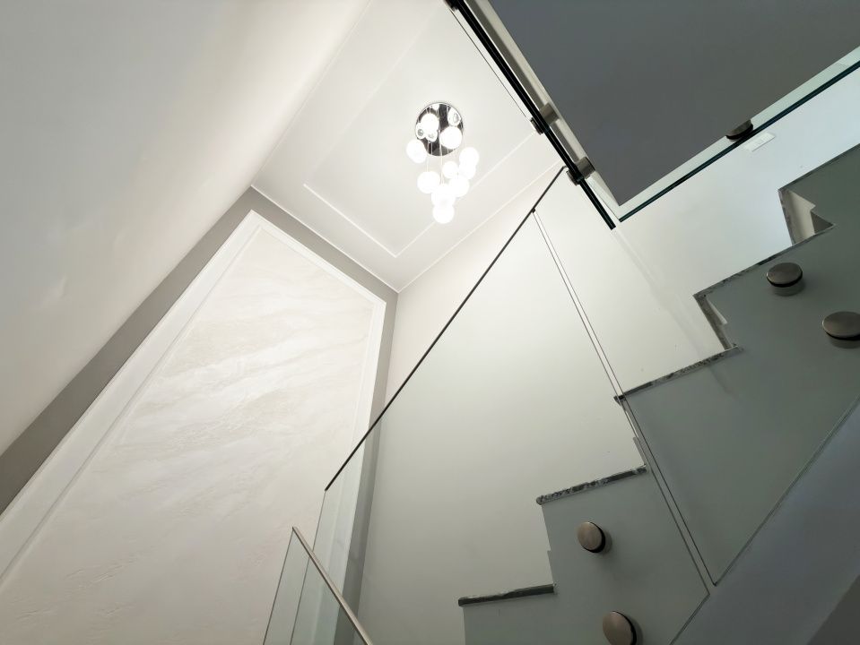 Cumpăna -Vilă nouă P+1 cu 4 camere-Complet mobilată și utilată-Design modern – fotografia 9 din 20