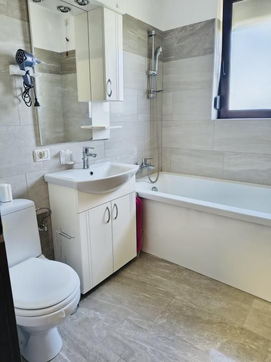 Apartament 4 camere, decomandat, 83mp utili, terasa 17mp in Giroc – fotografia 11 din 15
