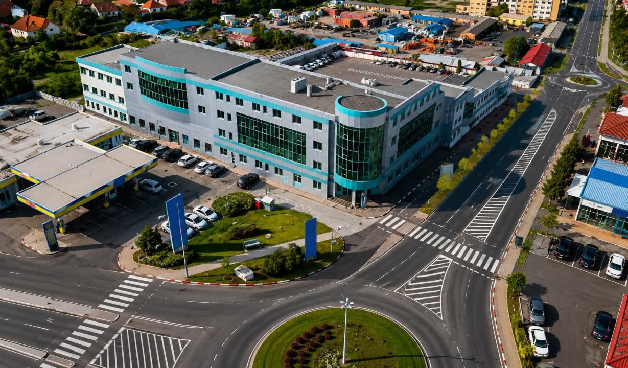 Clădire Reprezentativă de Birouri | 5.200 mp | Zonă Comercială Premium | Sibiu – fotografia 2 din 7