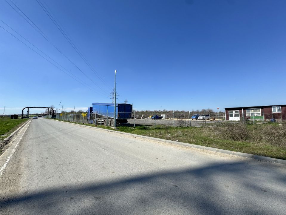 Teren de vanzare in Navodari, zona Ecluzei - dezvoltare industriala – fotografia 3 din 6