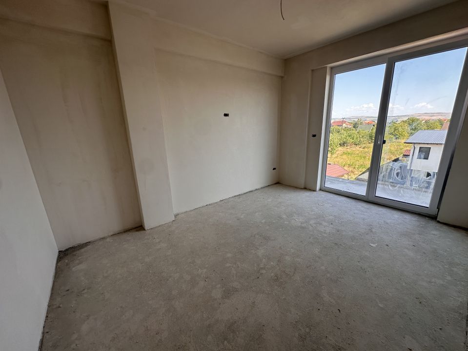 APARTAMENT 3 CAMERE I CETATE BLOC NOU I FINISAT LA CHEIE I ETAJ 1 I – fotografia 7 din 7