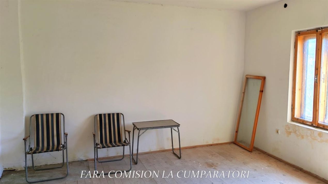 BUDESTI - CASA LA 15 MINUTE DE ORAS TEREN 1233 MP – fotografia 13 din 19
