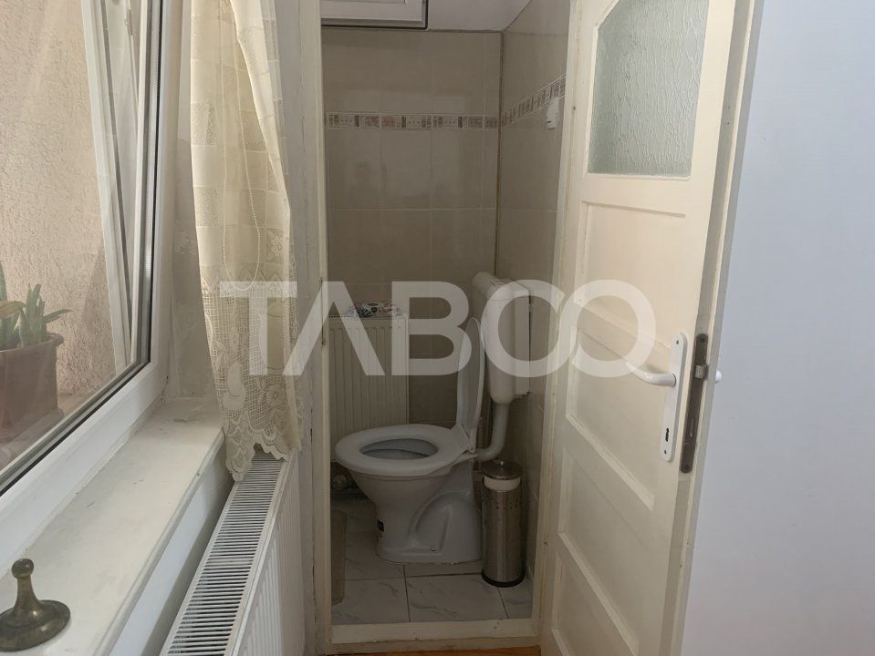 Casa cu 2 camere si gradina de vanzare in Sibiu zona Orasul de jos – fotografia 10 din 19