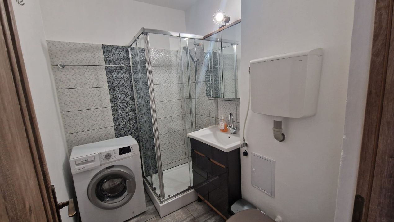 Garsoniera semidecomandata, 31 mp, cartier Brazda lui Novac, zona piata – fotografia 4 din 5
