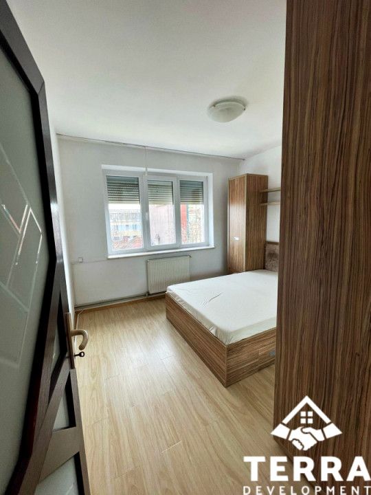 4 camere, proprietate deosebita, Centru – fotografia 18 din 32