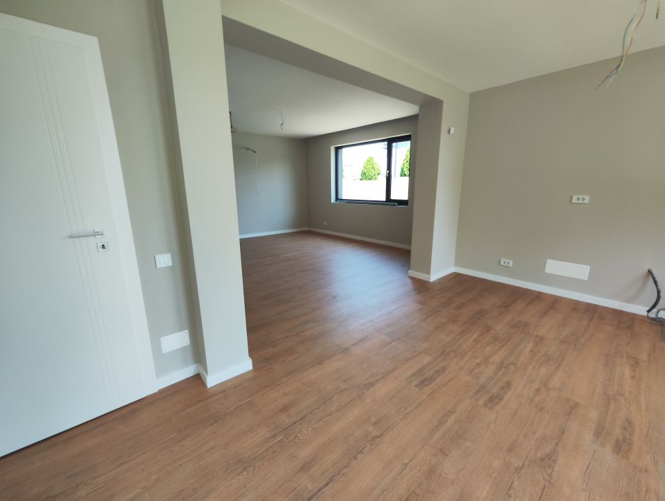 Casa premium 4 camere, teren 250 mp, Craiova, cartier Veterani – fotografia 3 din 15