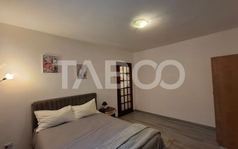 Apartament 3 camere de vanzare semidecomandat 45 mp zona Vasile Aaron